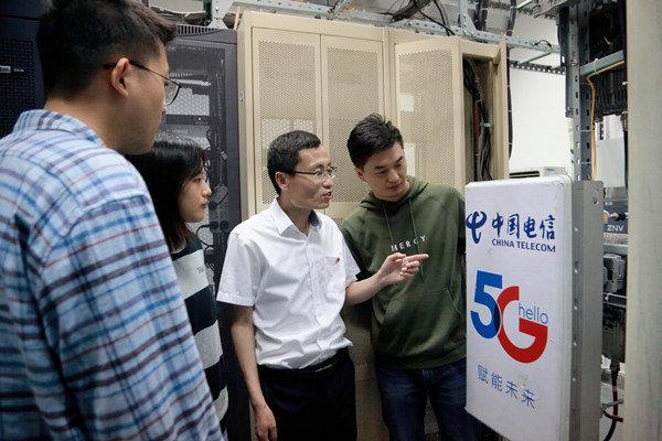 重庆电信工程师为数字生活发展按下快进键